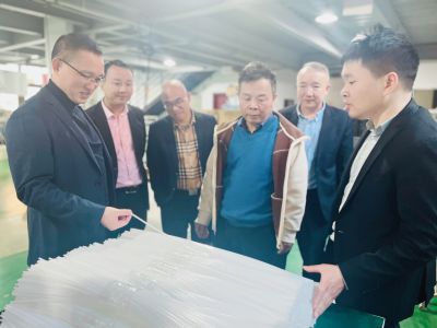 【商会动态】专精小材料，做成大产业丨商会执行会长张斌带队走访巴凯新材