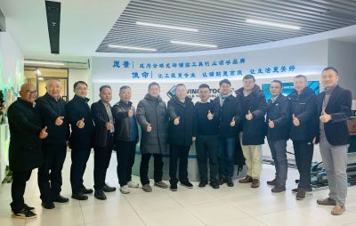 【商会动态】商会会长谢向君带队走访副会长单位沃能集团