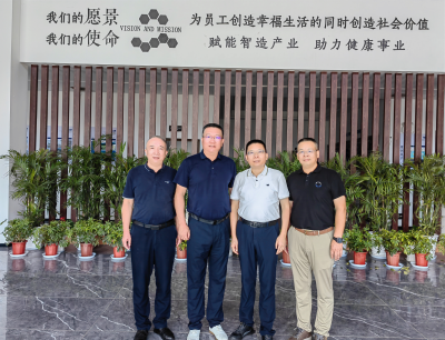 会长谢向君一行拜访赫为强哥，助力会员企业数字化转型